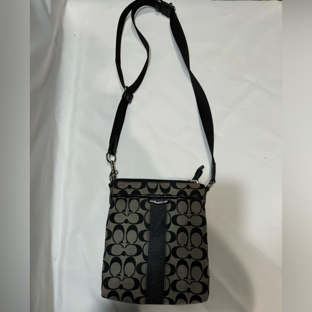 Coach crossbody messenger bag